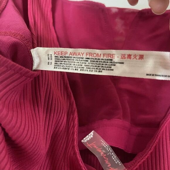 Free people FP movement Pink cropped non padded tank top size Large - Picture 5 of 6